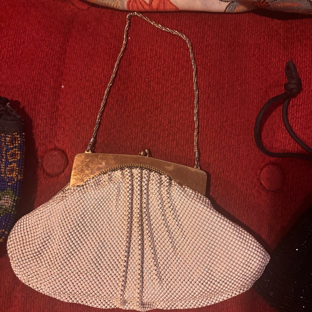 Art Deco 1920s Flapper Purse chain 8in long